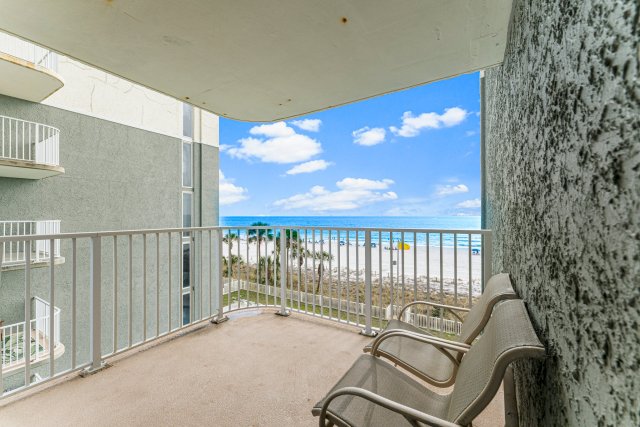 3 Condominium vacation rental located in Panama City Beach 1