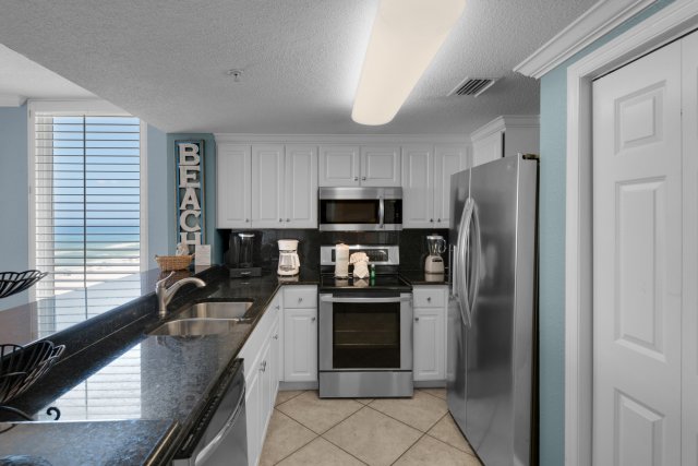 4 Condominium vacation rental located in Panama City Beach 1