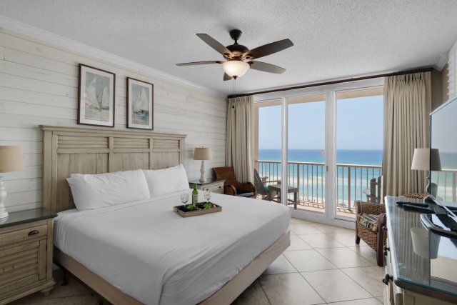 4 Condominium vacation rental located in Panama City Beach 1