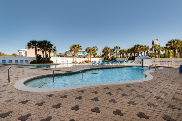 4 Condominium vacation rental located in Panama City Beach 1