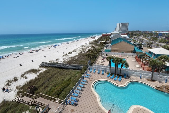 4 Condominium vacation rental located in Panama City Beach 1