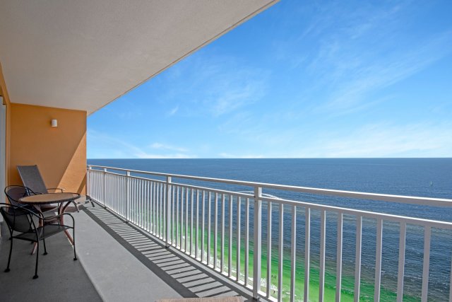 2 Condominium vacation rental located in Panama City Beach 1