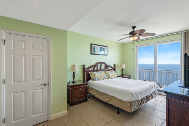 2 Condominium vacation rental located in Panama City Beach 1