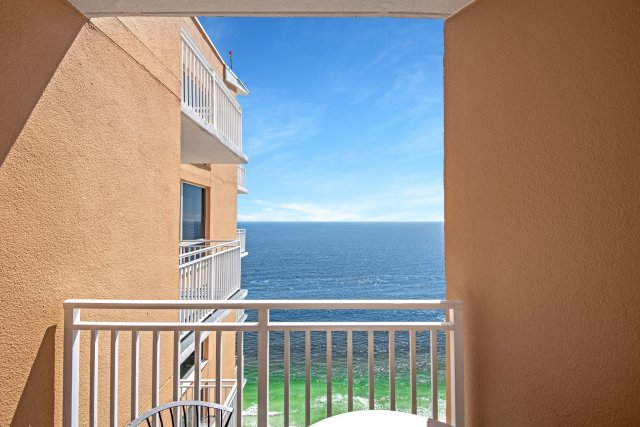 2 Condominium vacation rental located in Panama City Beach 1