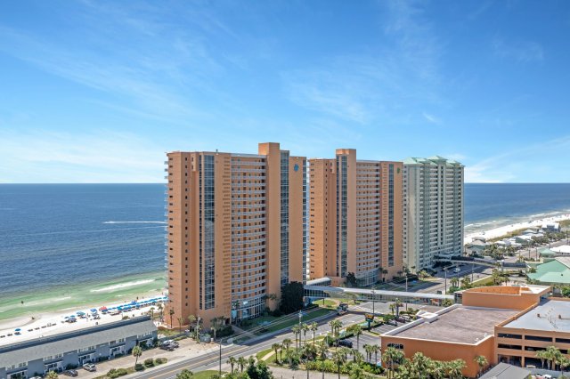 2 Condominium vacation rental located in Panama City Beach 1