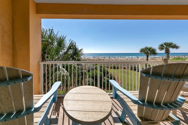 4 Condominium vacation rental located in Okaloosa Island 1