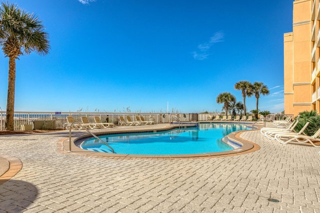 4 Condominium vacation rental located in Okaloosa Island 1