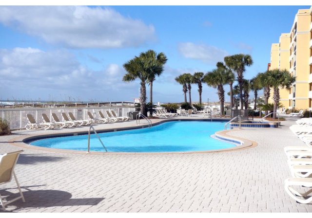 4 Condominium vacation rental located in Okaloosa Island 1