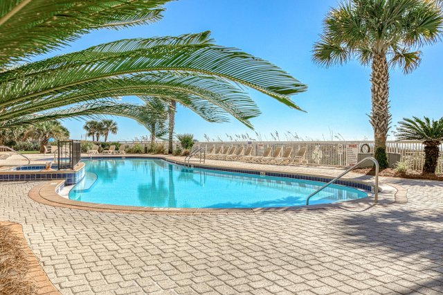 4 Condominium vacation rental located in Okaloosa Island 1