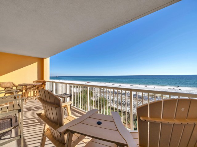 3 Condominium vacation rental located in Okaloosa Island 1