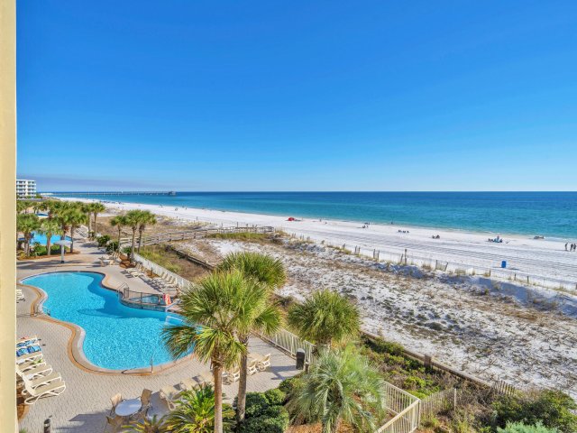 3 Condominium vacation rental located in Okaloosa Island 1