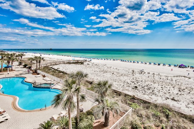 3 Condominium vacation rental located in Okaloosa Island 1