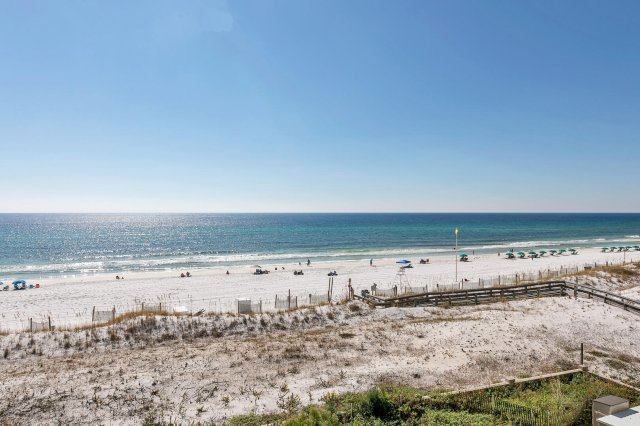 3 Condominium vacation rental located in Okaloosa Island 1