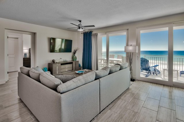 4 Condominium vacation rental located in Okaloosa Island 1