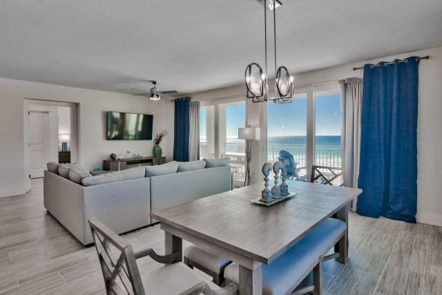 4 Condominium vacation rental located in Okaloosa Island 1