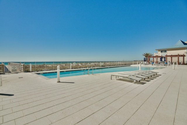 4 Condominium vacation rental located in Okaloosa Island 1