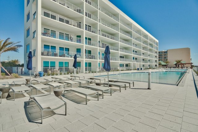 4 Condominium vacation rental located in Okaloosa Island 1