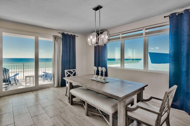 4 Condominium vacation rental located in Okaloosa Island 1