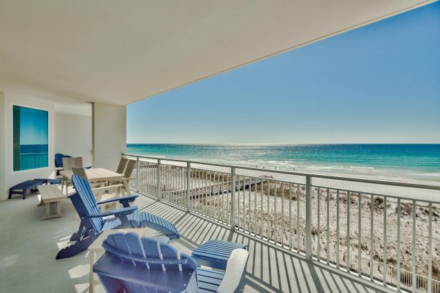 4 Condominium vacation rental located in Okaloosa Island 1