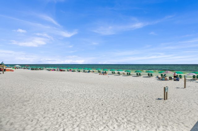 2 Condominium vacation rental located in Okaloosa Island 1