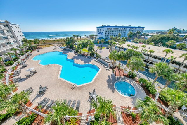 2 Condominium vacation rental located in Okaloosa Island 1