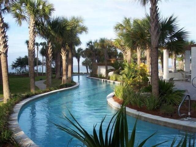 2 Condominium vacation rental located in Okaloosa Island 1