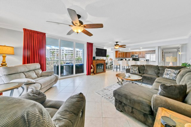 3 Condominium vacation rental located in Okaloosa Island 1