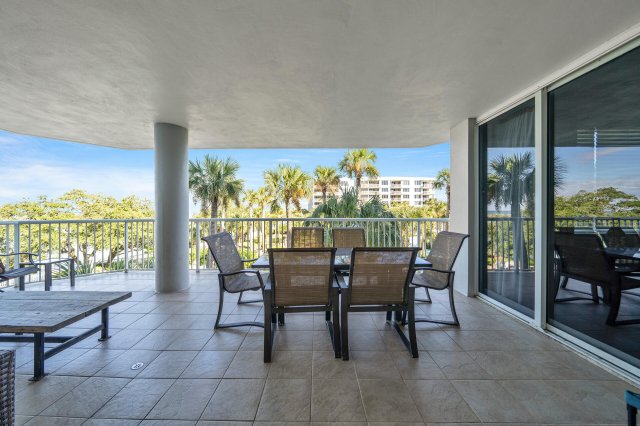 3 Condominium vacation rental located in Okaloosa Island 1