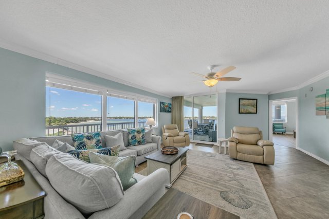 3 Condominium vacation rental located in Okaloosa Island 1