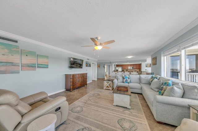 3 Condominium vacation rental located in Okaloosa Island 1