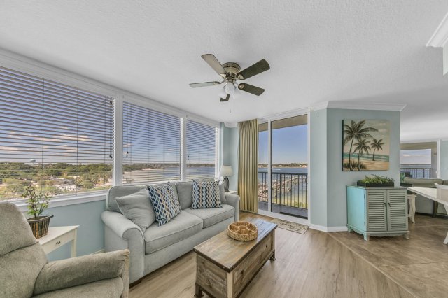 3 Condominium vacation rental located in Okaloosa Island 1