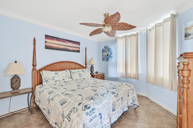 3 Condominium vacation rental located in Okaloosa Island 1