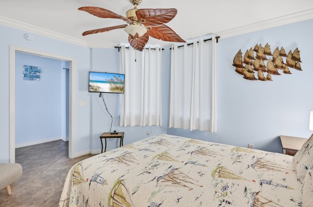 3 Condominium vacation rental located in Okaloosa Island 1