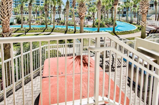 3 Condominium vacation rental located in Okaloosa Island 1