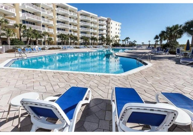 3 Condominium vacation rental located in Okaloosa Island 1