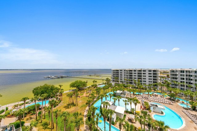 3 Condominium vacation rental located in Okaloosa Island 1