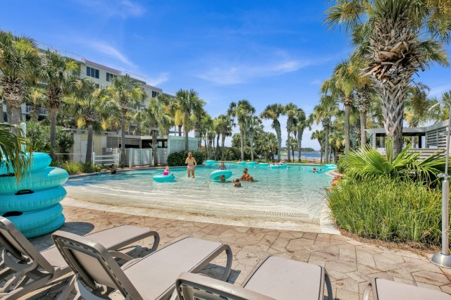 3 Condominium vacation rental located in Okaloosa Island 1