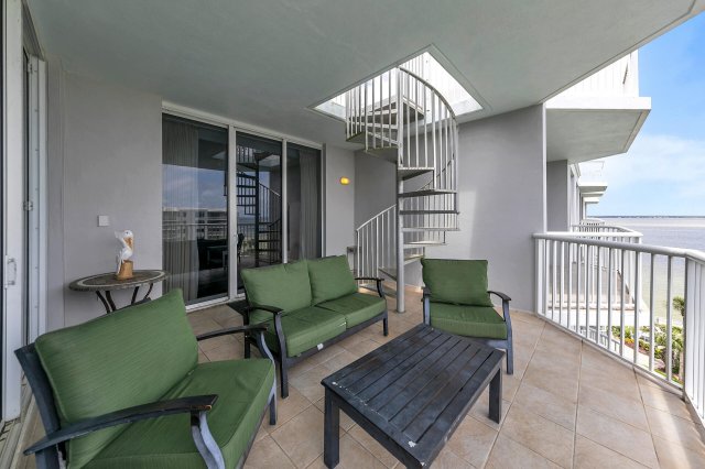 3 Condominium vacation rental located in Okaloosa Island 1