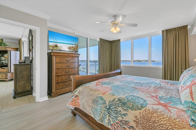 3 Condominium vacation rental located in Okaloosa Island 1