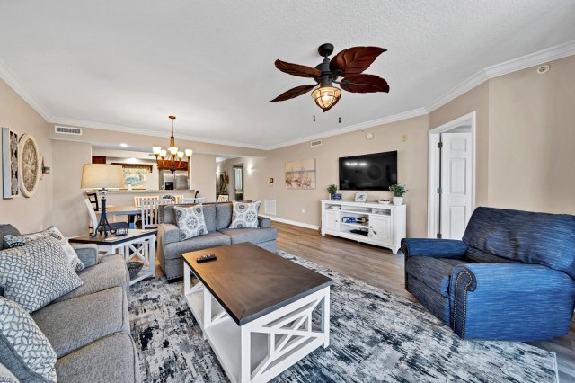 3 Condominium vacation rental located in Okaloosa Island 1