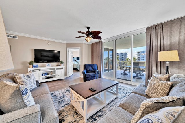 3 Condominium vacation rental located in Okaloosa Island 1