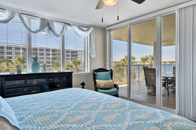 3 Condominium vacation rental located in Okaloosa Island 1