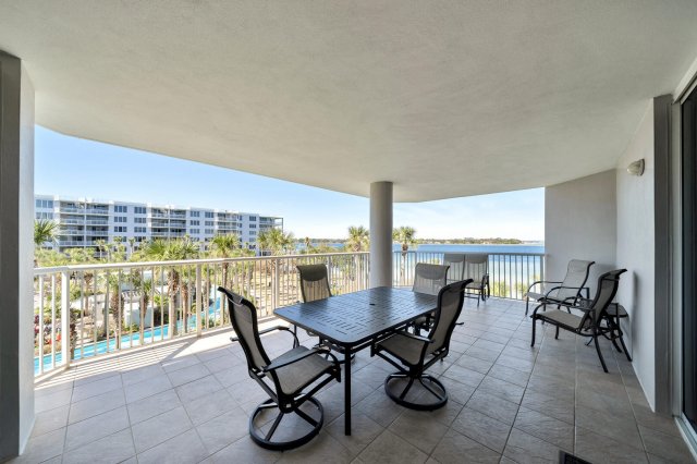 3 Condominium vacation rental located in Okaloosa Island 1