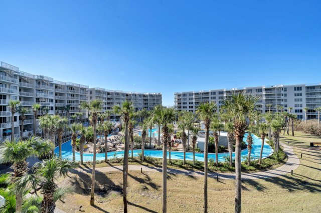 3 Condominium vacation rental located in Okaloosa Island 1