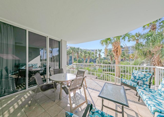 3 Condominium vacation rental located in Okaloosa Island 1