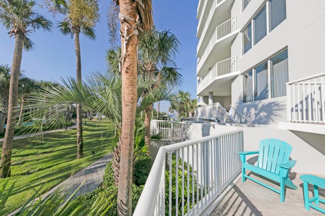 3 Condominium vacation rental located in Okaloosa Island 1