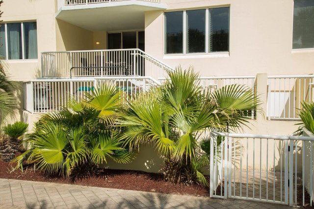 3 Condominium vacation rental located in Okaloosa Island 1