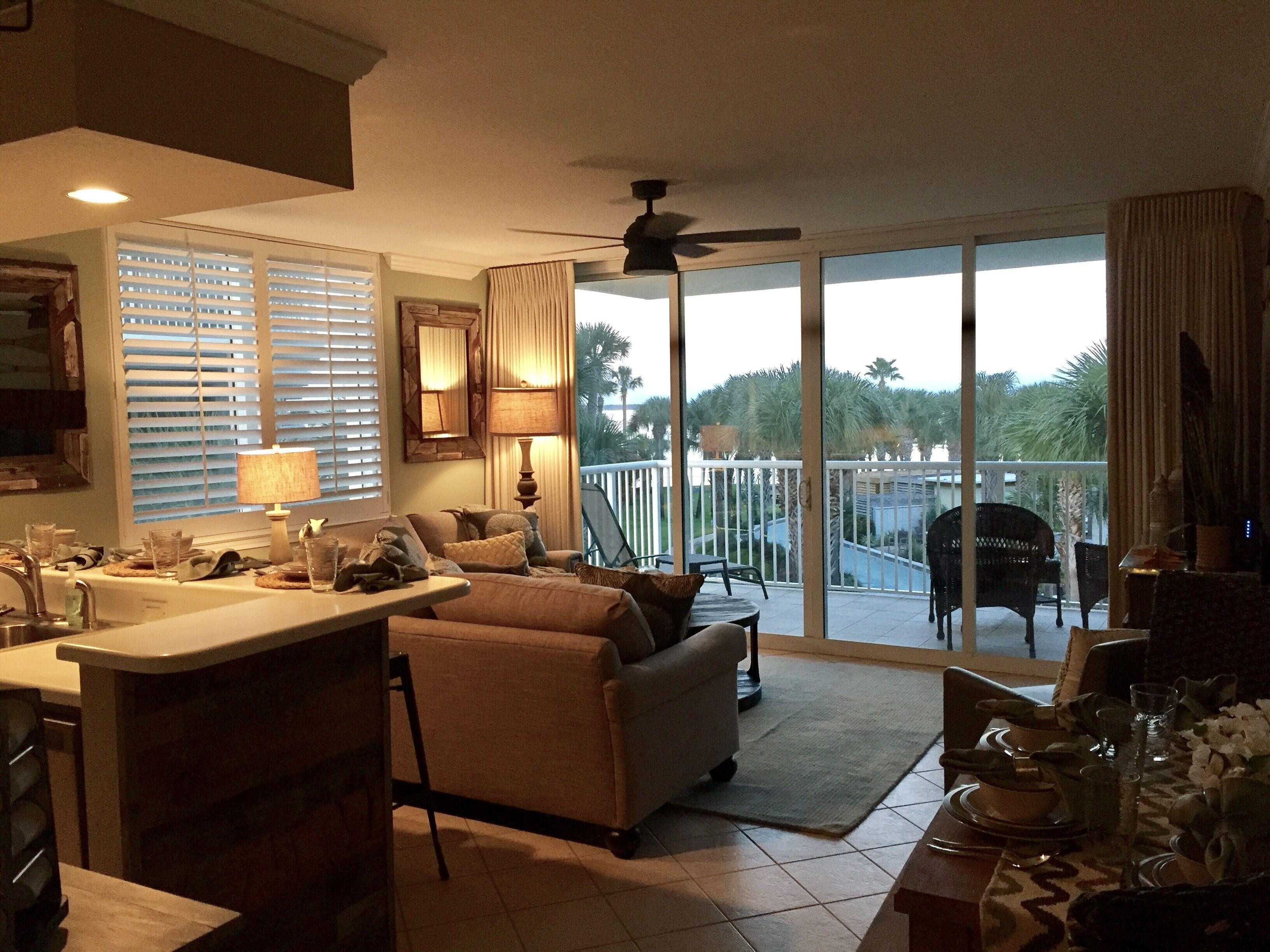 2 Condominium vacation rental located in Okaloosa Island 1