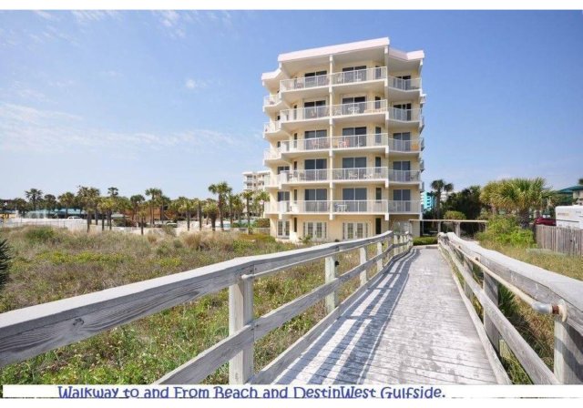 3 Condominium vacation rental located in Okaloosa Island 1