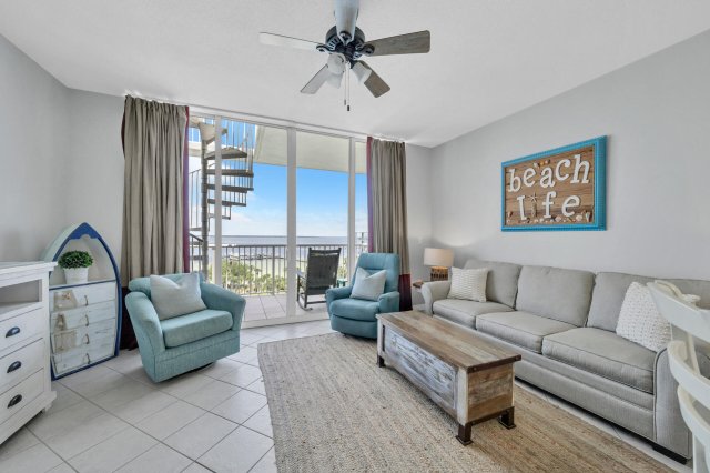 2 Condominium vacation rental located in Okaloosa Island 1